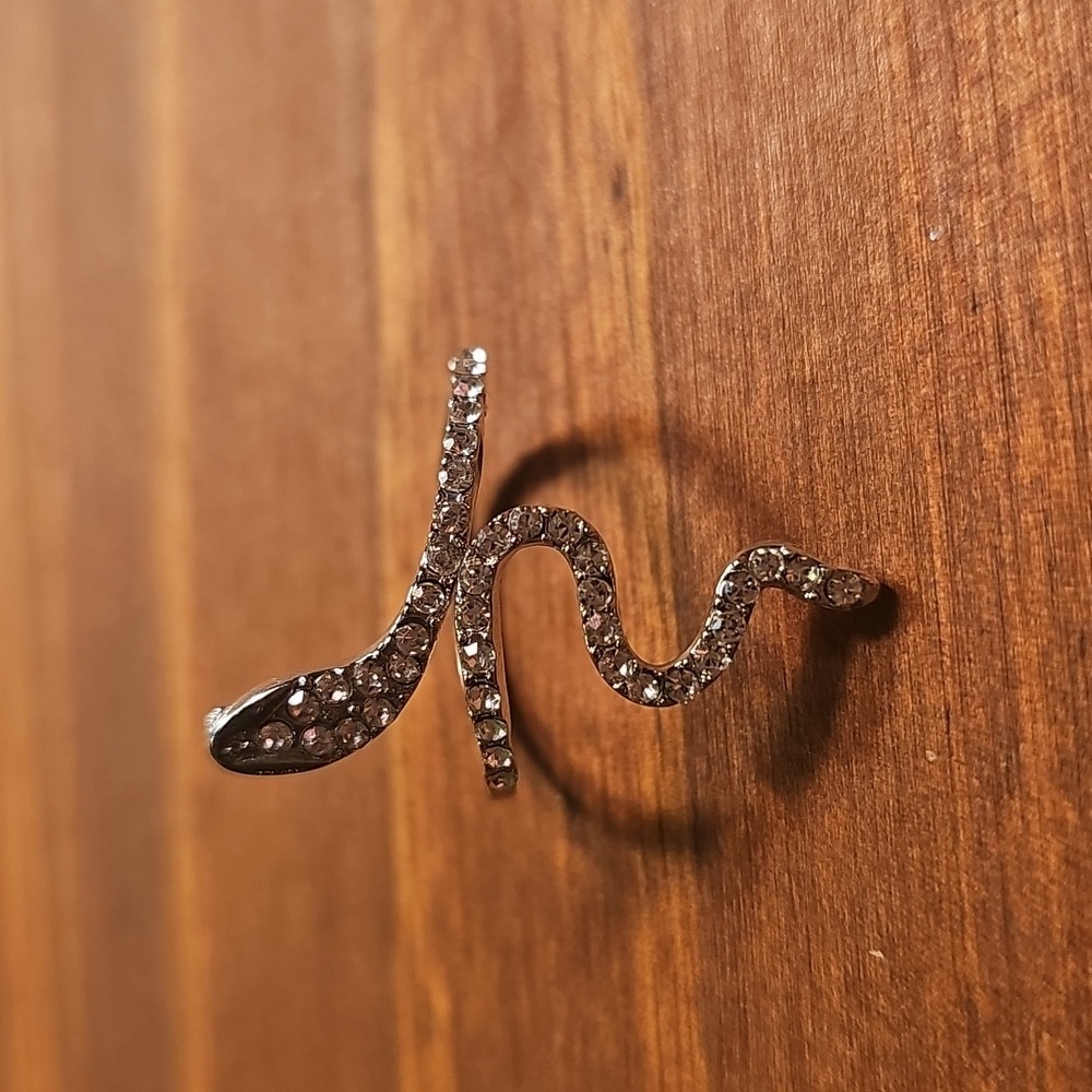 Silver Snake Ring with Crystals - Picture 3 of 4